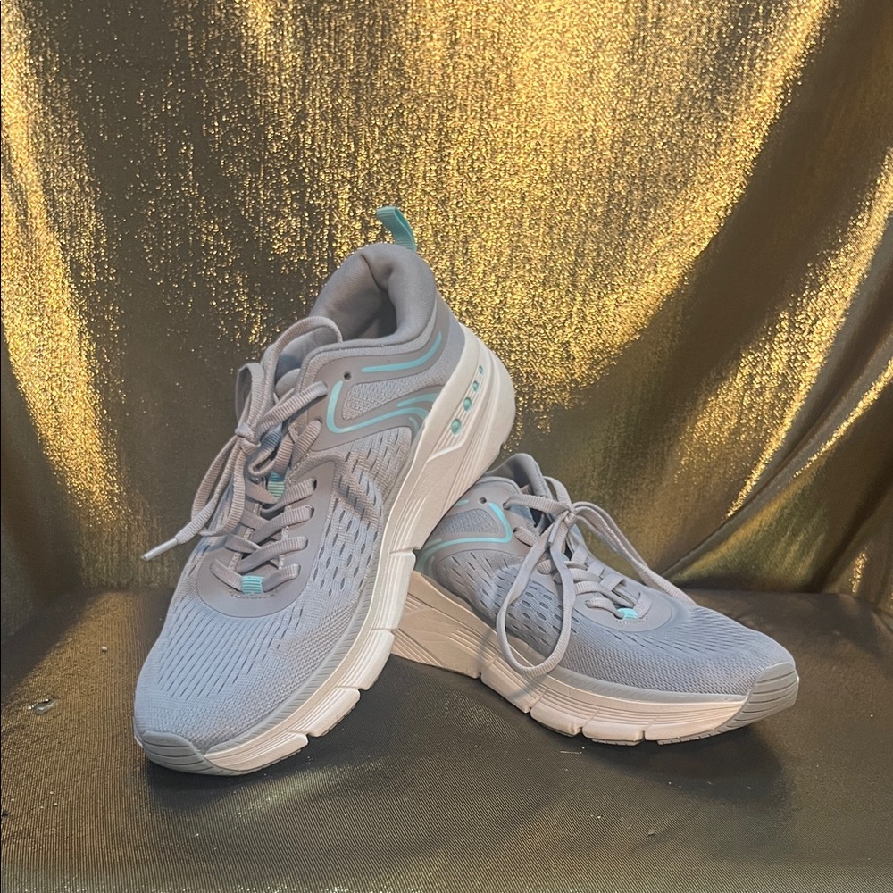 Easy Spirit Women's Sneakers in Gray and Light Blue